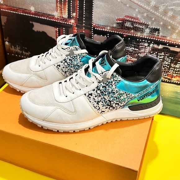 Louis Vuitton Runaway White and Teal Sneakers - Picture 13 of 15